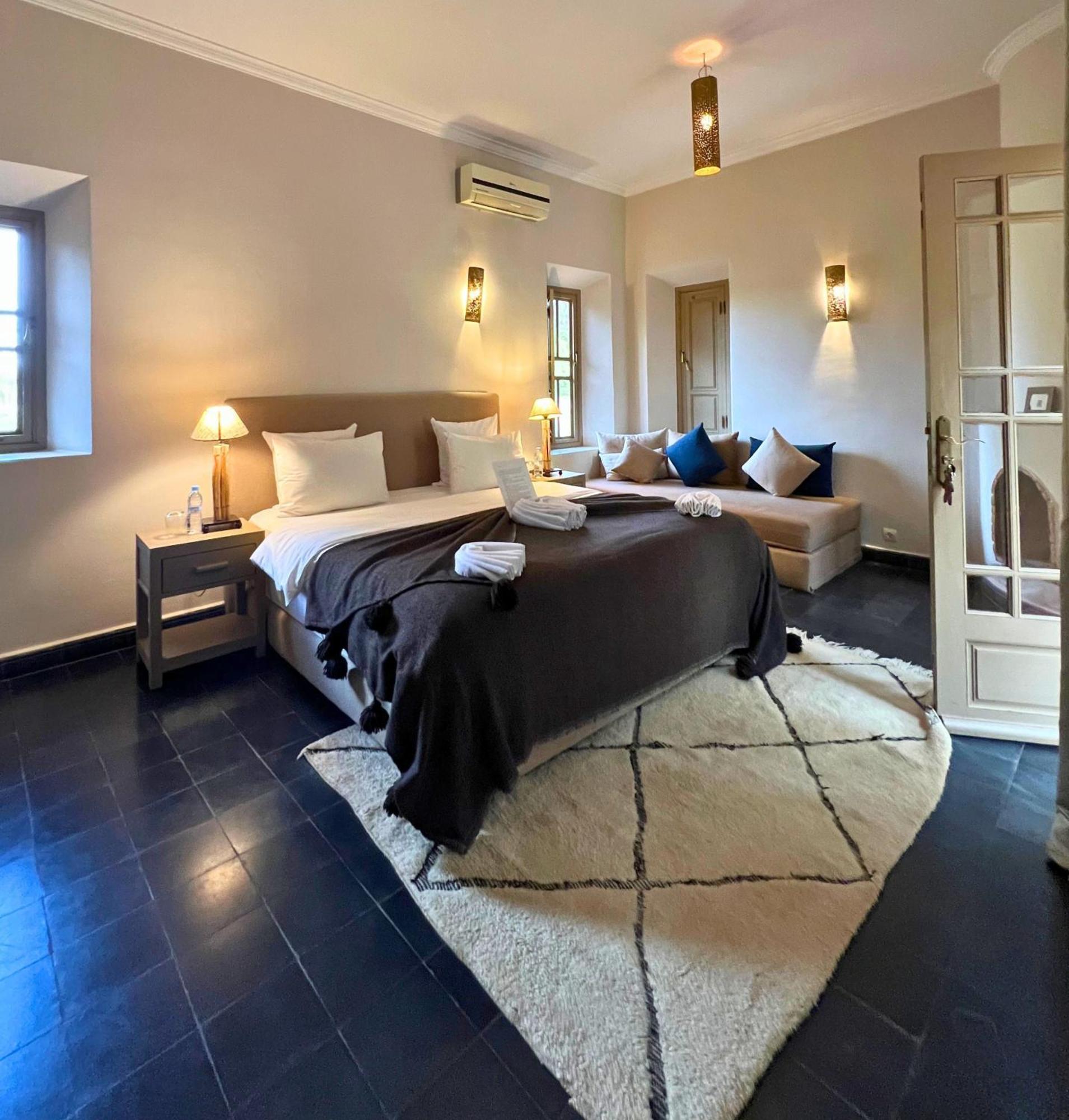 Villa Nour El Makina Luaran gambar