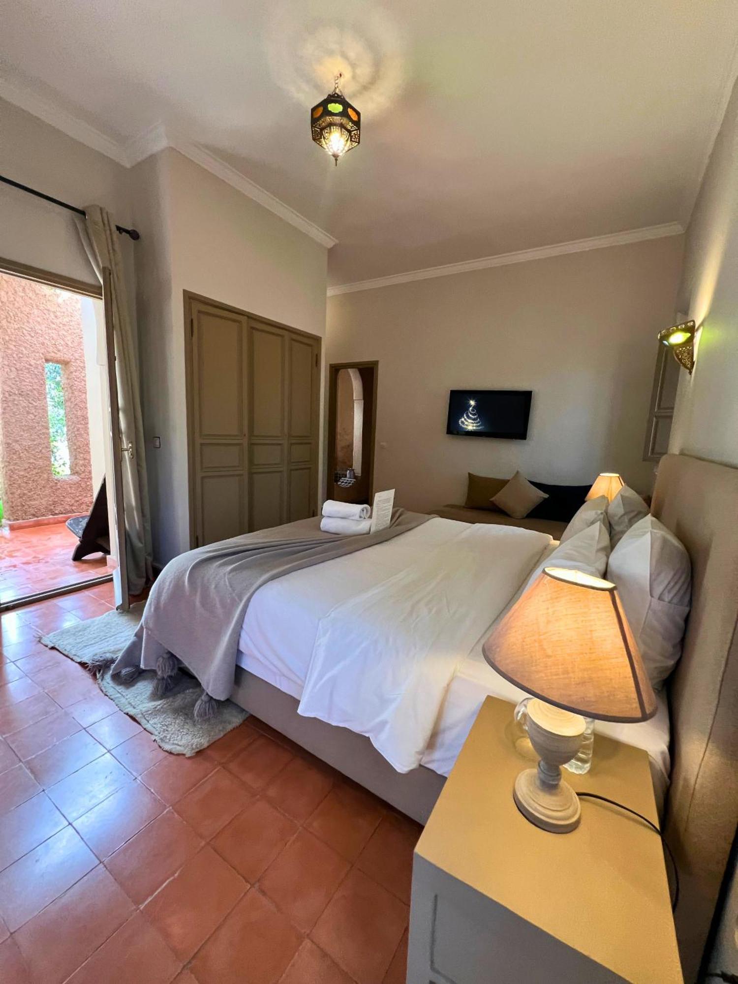 Villa Nour El Makina Luaran gambar