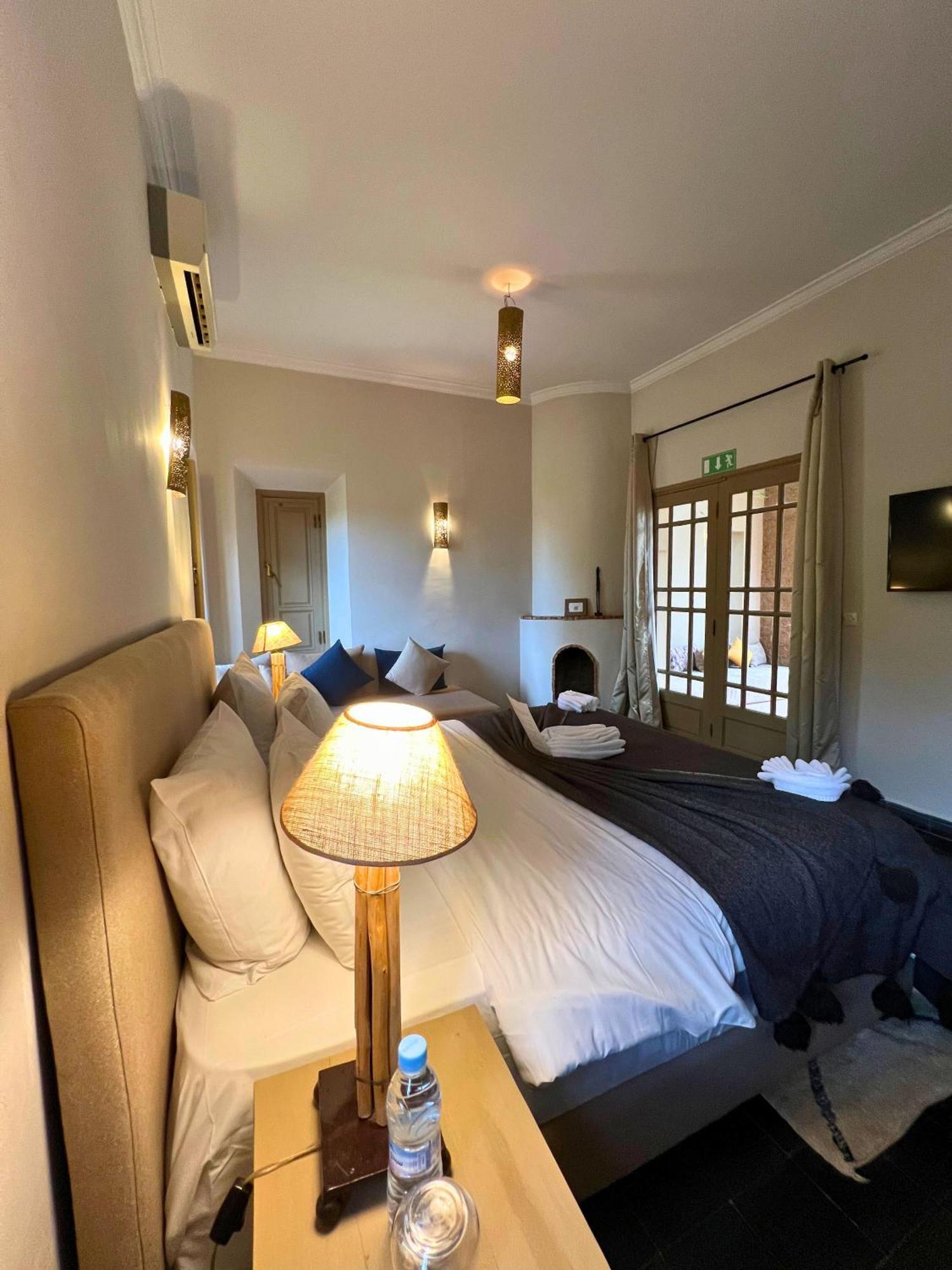 Villa Nour El Makina Luaran gambar