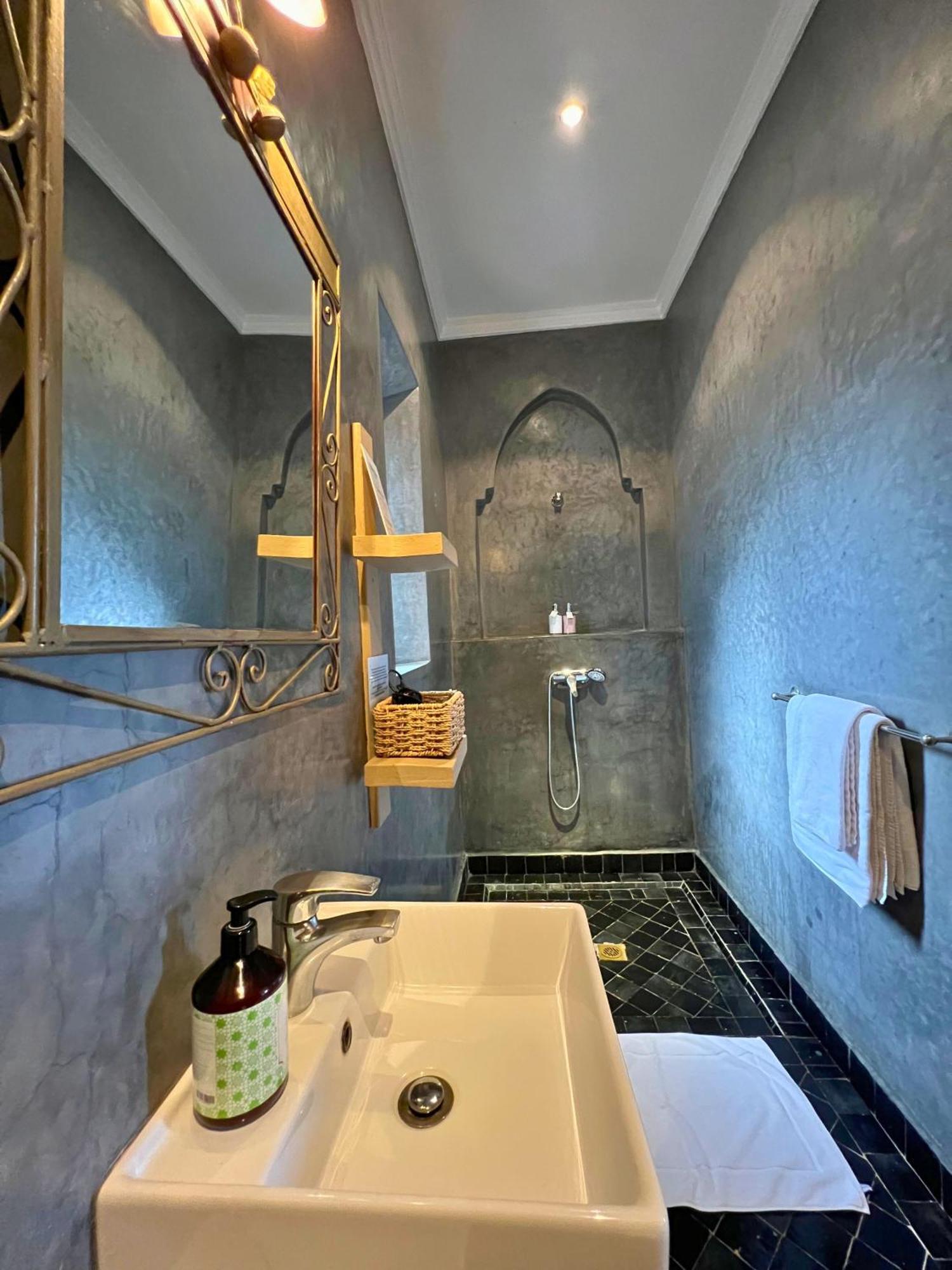 Villa Nour El Makina Luaran gambar