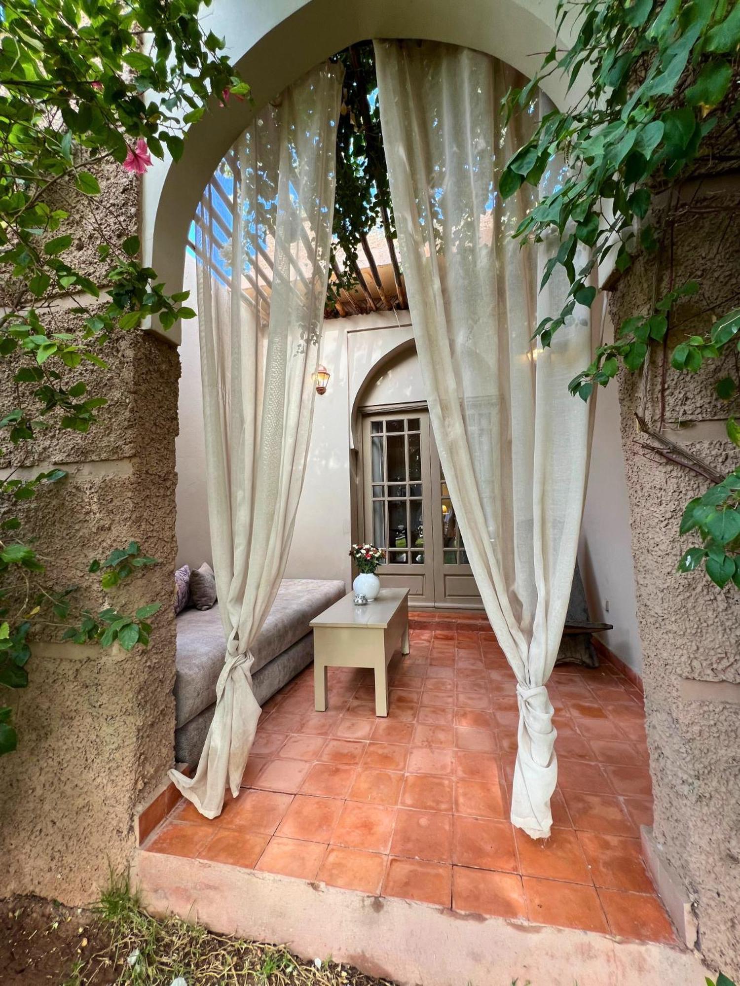 Villa Nour El Makina Luaran gambar