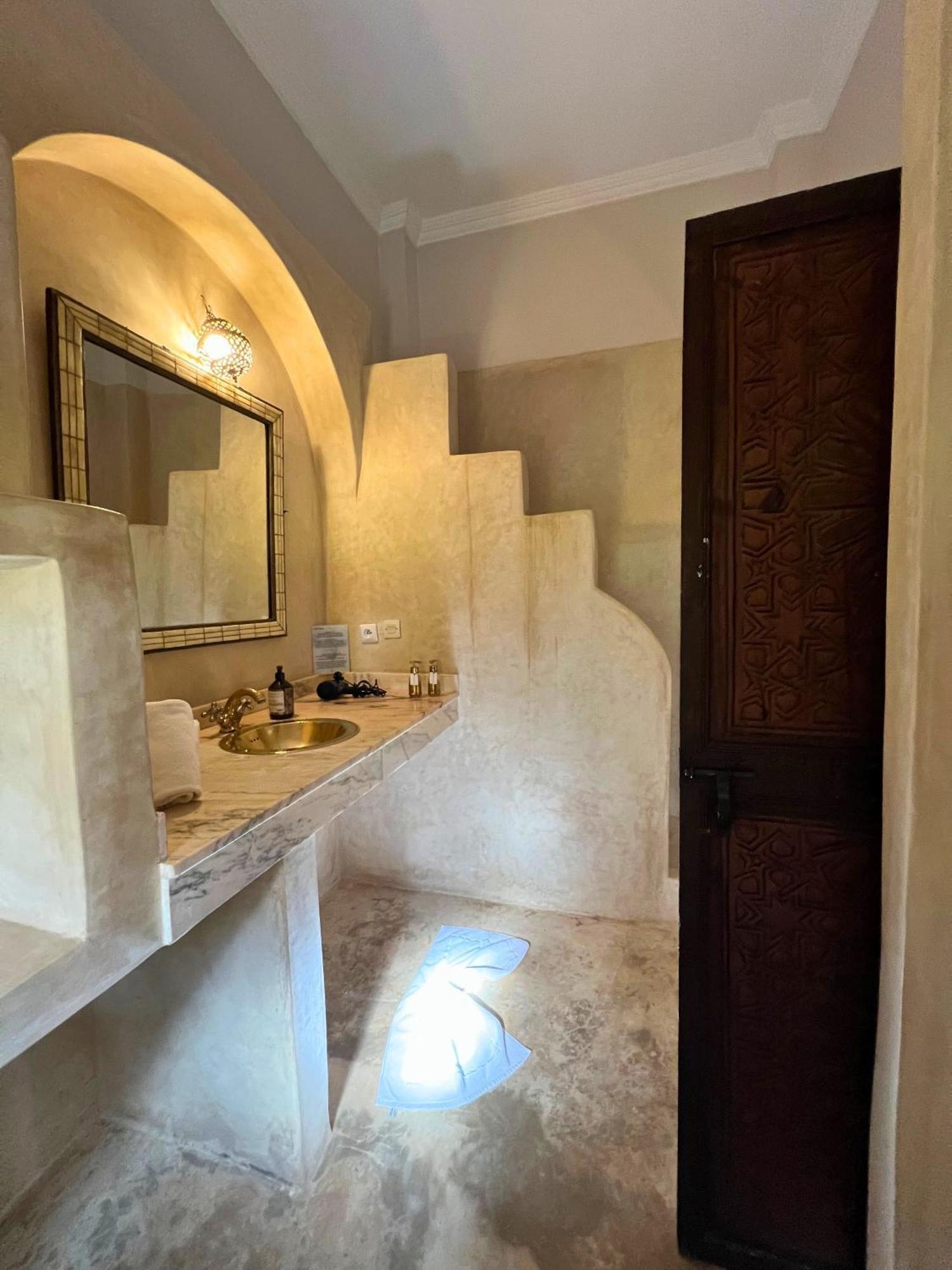 Villa Nour El Makina Luaran gambar